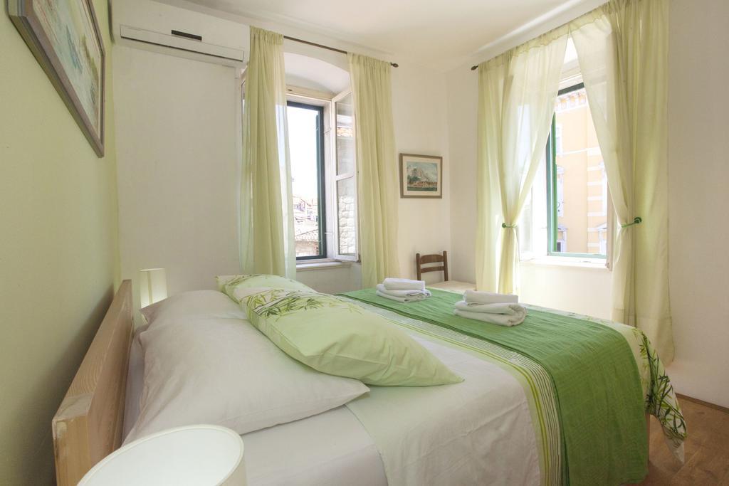 Split Ann Apartments Bagian luar foto