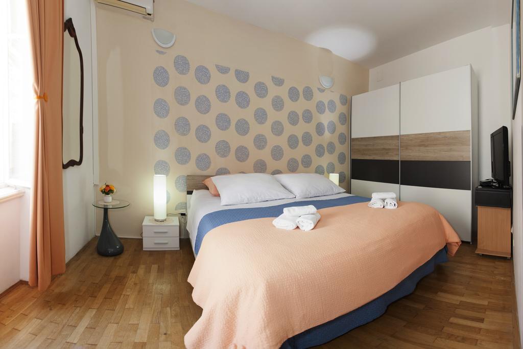 Split Ann Apartments Bagian luar foto