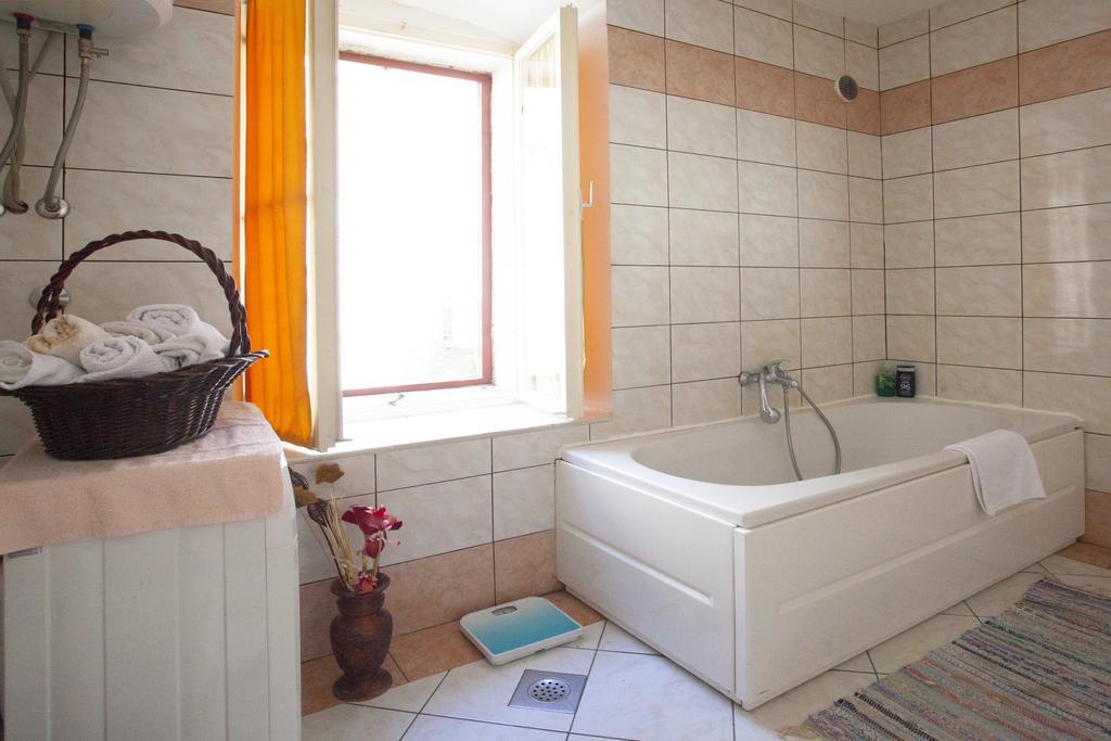 Split Ann Apartments Bagian luar foto